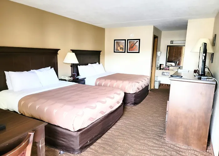 Quality Inn West
