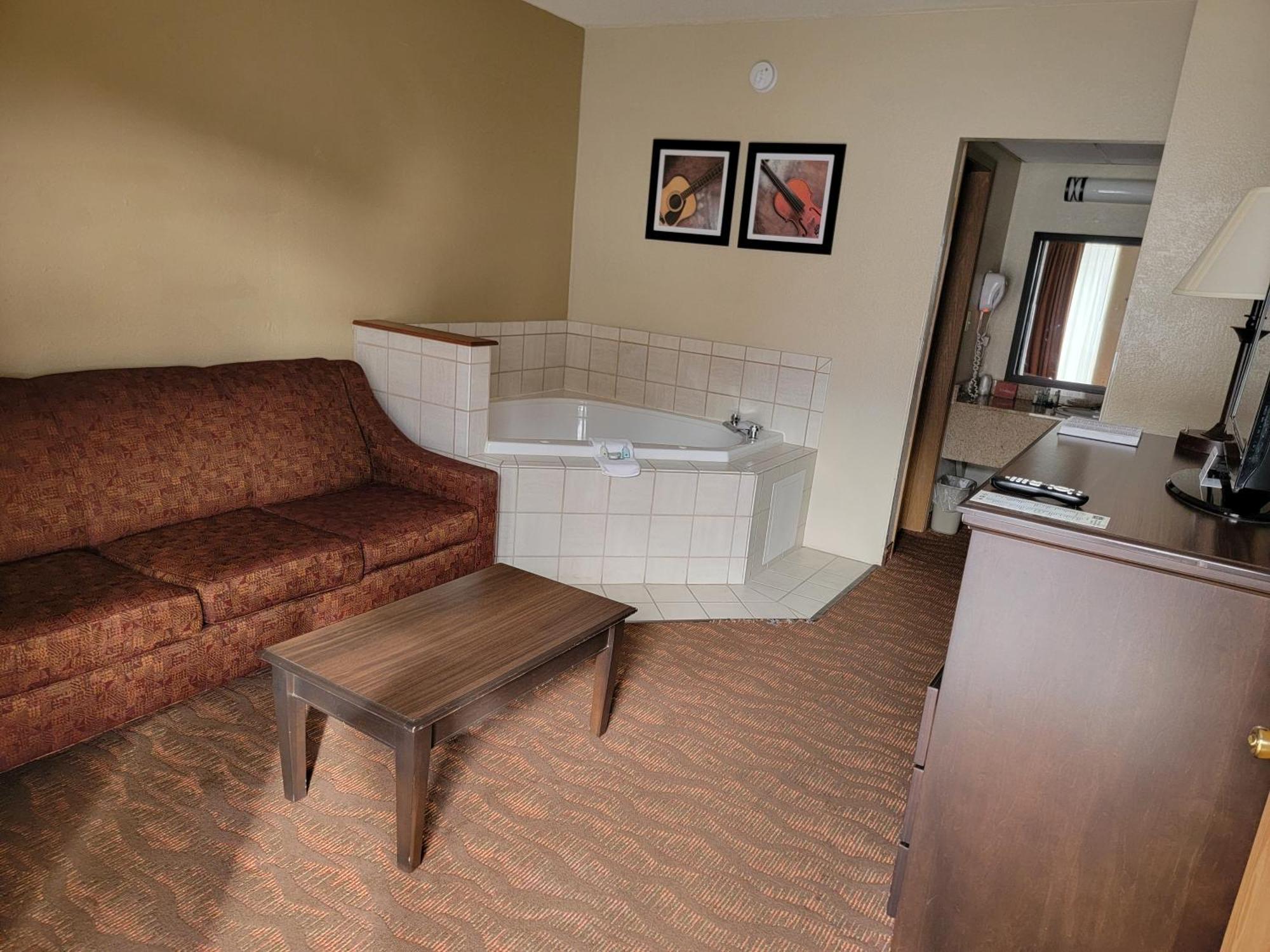 Inn Quality West 3*